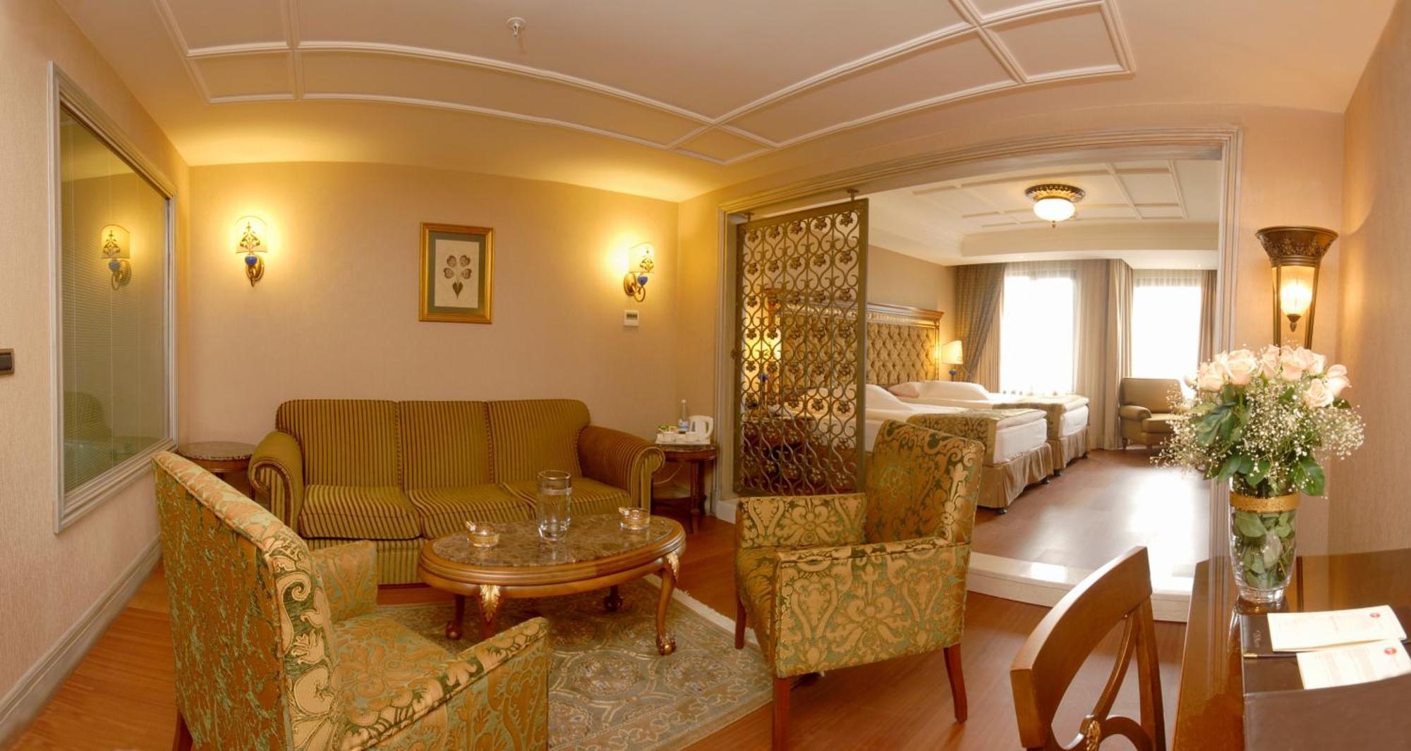 The Central Palace Taksim Hotel Istanbul Room photo